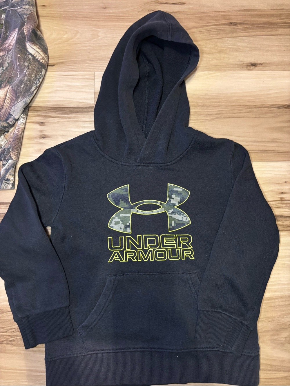 Kids Hoodie Bundle! - Picture 2 of 9